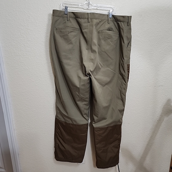 Cabela's Outdoor Gear Green/brown Dry Legs Layer pants Men's Size 44 Reg. - Picture 7 of 10